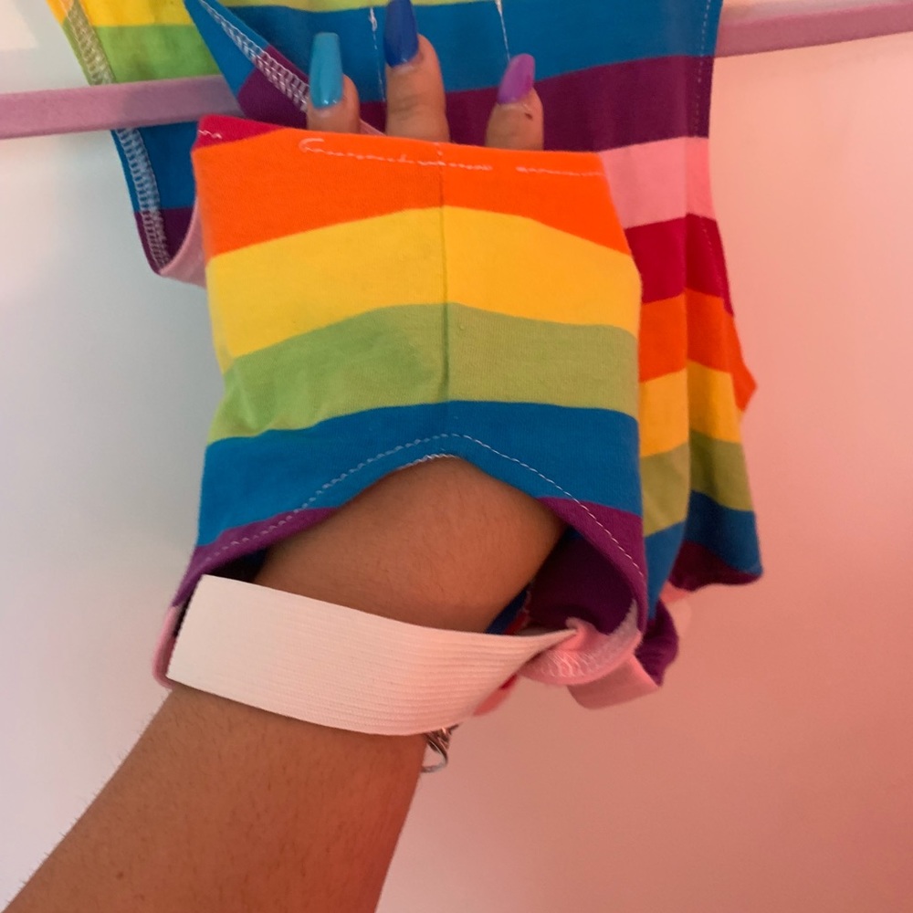 Unit Rainbow Iggy Crop top - Picture 6 of 6